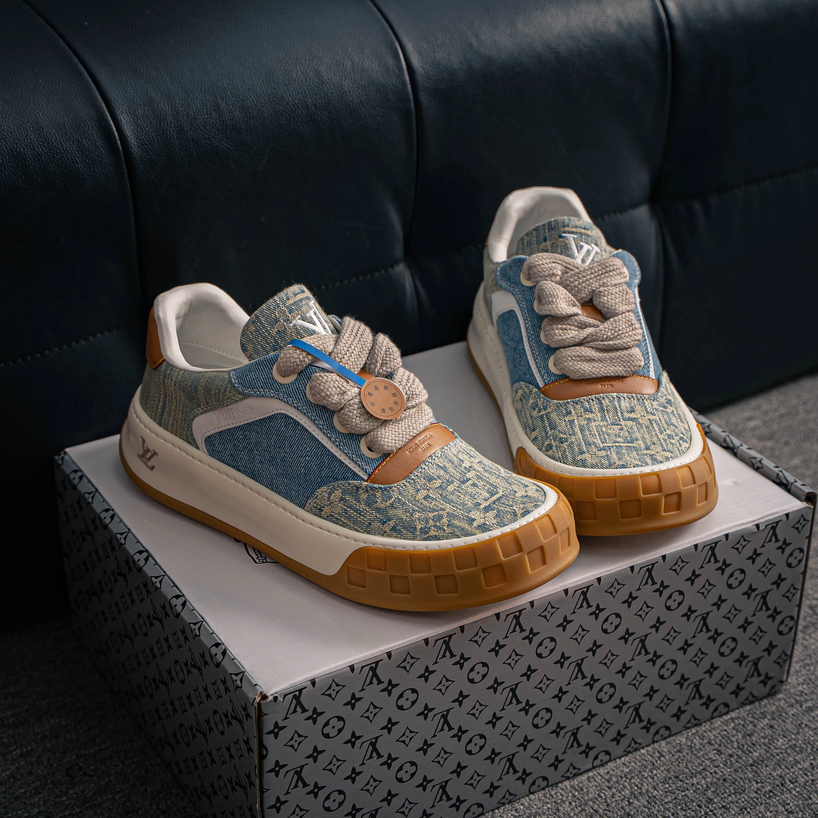 # LV LOUIS VUITTON Tilted Low Sneakers Series Low-Top Retro Versatile Skate Shoes 2026 Skate Shoes Shoes